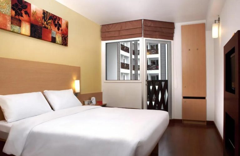 ibis hotel