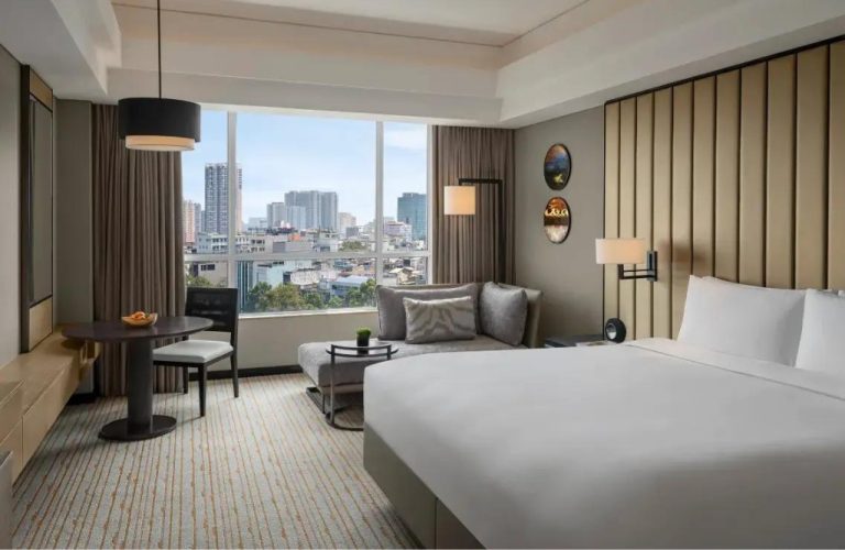 new world saigon